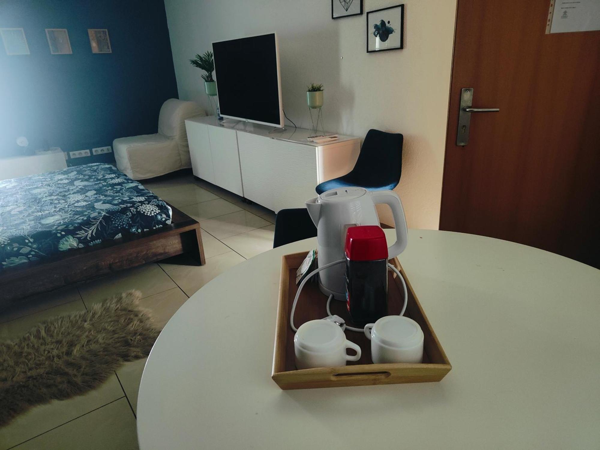 Suite 2 Lits Auberge Du Manala Hotel 24 24 Proche Basel Saint-Louis  Kültér fotó