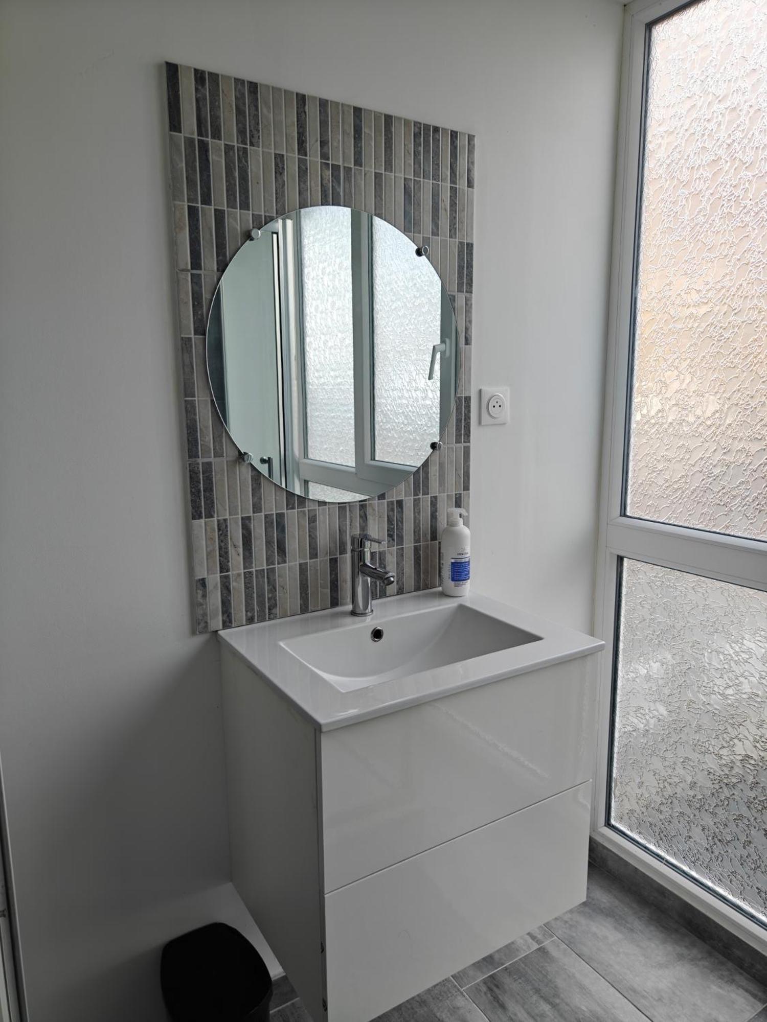 Suite 2 Lits Auberge Du Manala Hotel 24 24 Proche Basel Saint-Louis  Kültér fotó